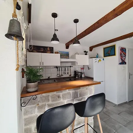 Adorable Palika Apartman Vis